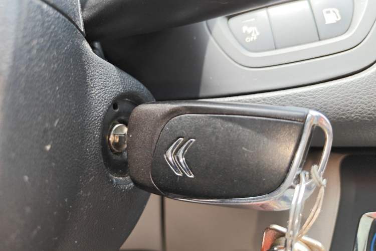 Used Citroen C5 2014 2.0L Automatic Zunyue Model Vehicle Key