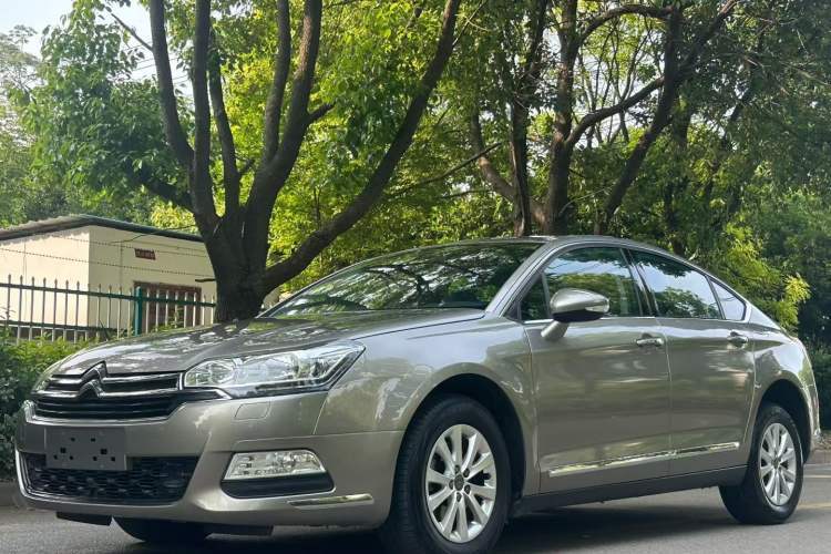Used Citroen C5 2014 2.0L Automatic Luxury Edition Guazi used car, China used car export, Used car for sale, Used cars, Cheapest cars for sale