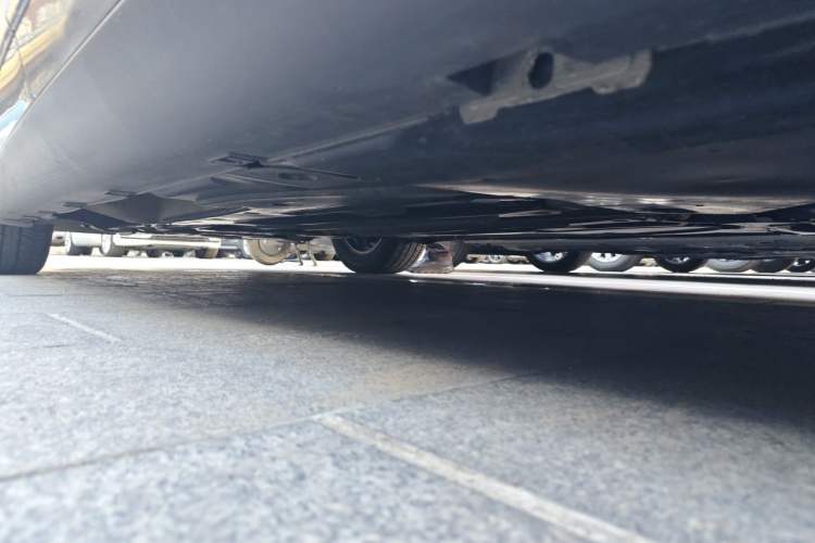 Used Citroen C5 2014 2.0L Automatic Luxury Edition Chassis Rear Left