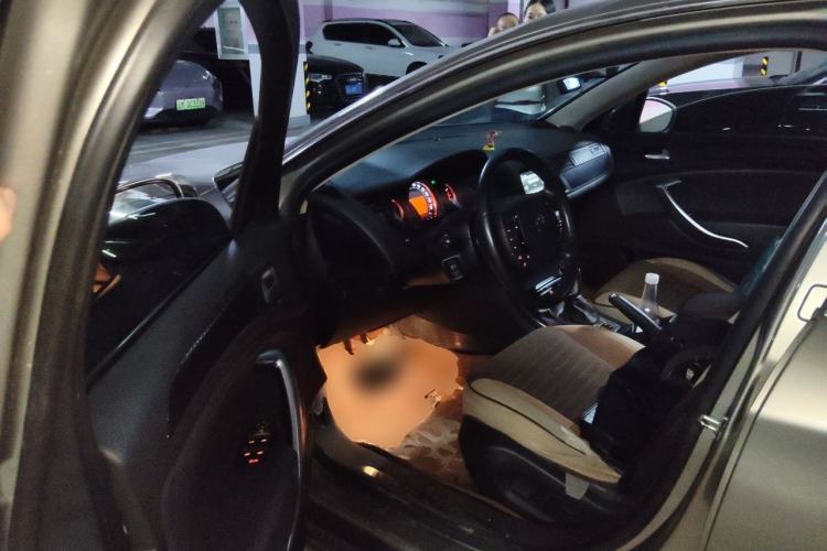 Used Citroen C5 2014 1.6T Automatic Luxury Model Driver Seat
