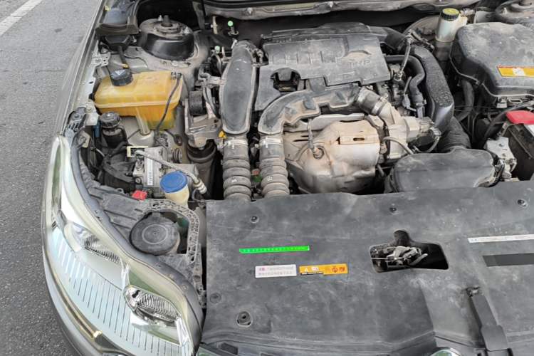 Used Citroen C5 2014 1.6T Automatic Luxury Model Engine Bay Right