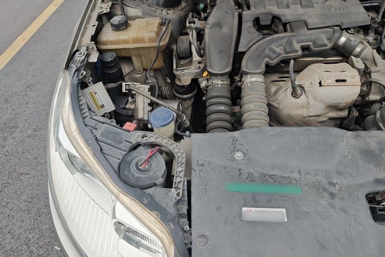 Used Citroen C5 2014 1.6T Automatic Luxury Model Engine Bay Right