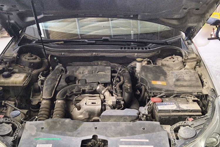 Used Citroen C5 2014 1.6T Automatic Prestige Model Engine Bay