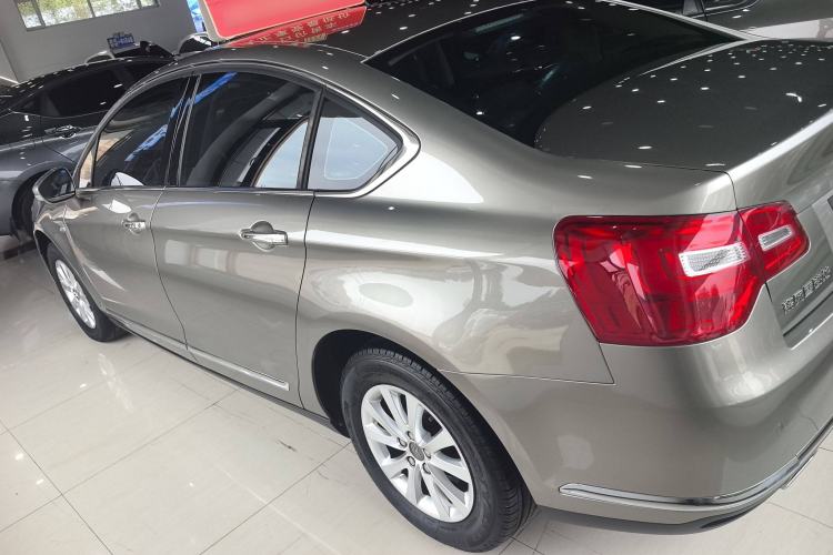 Used Citroen C5 2014 1.6T Automatic Luxury Model Exterior 5