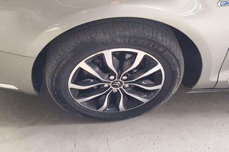 Used Citroen C5 2014 1.6T Automatic Prestige Model Exterior 7