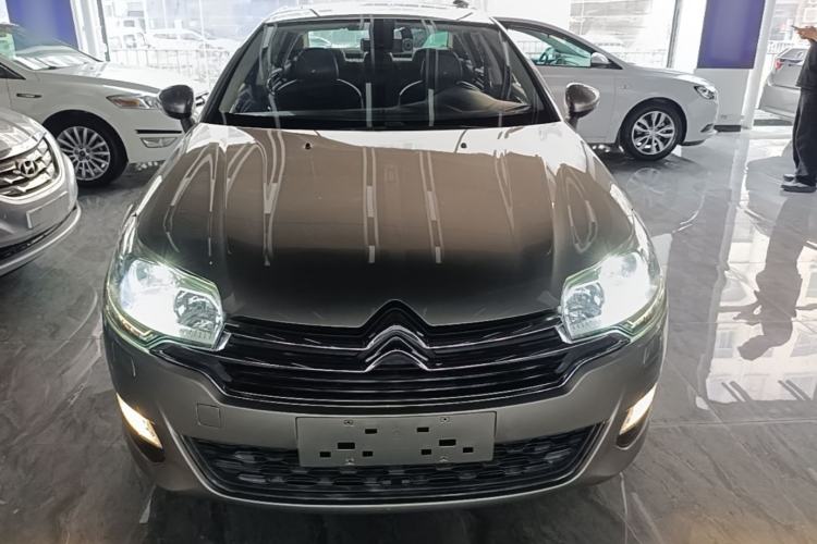 Used Citroen C5 2014 2.0L Automatic Luxury Edition Front