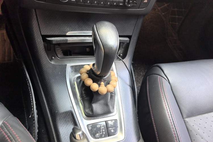 Used Citroen C5 2014 1.6T Automatic Luxury Model Gear Lever