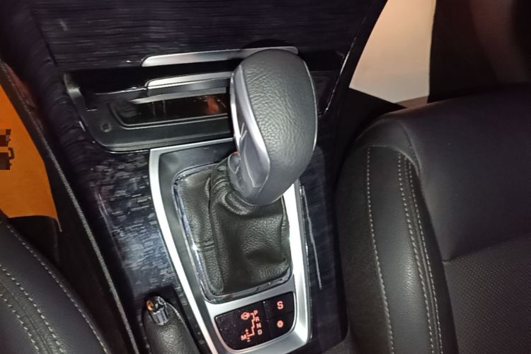 Used Citroen C5 2014 2.0L Automatic Luxury Edition Gear Lever