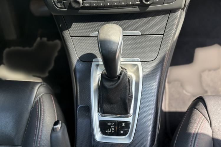 Used Citroen C5 2014 1.6T Automatic Luxury Model Gear Lever