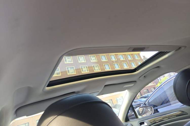 Used Citroen C5 2014 2.0L Automatic Luxury Edition Headliner