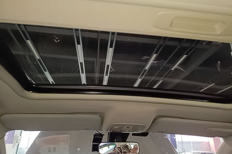 Used Citroen C5 2014 2.0L Automatic Luxury Edition Headliner