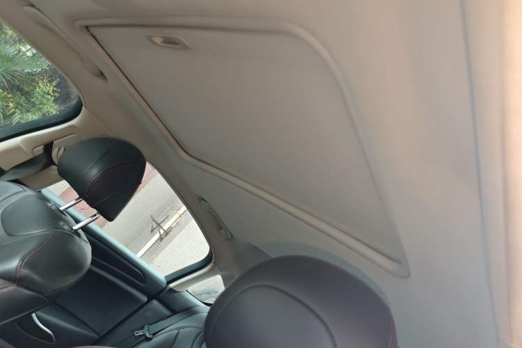 Used Citroen C5 2014 1.6T Automatic Luxury Model Headliner