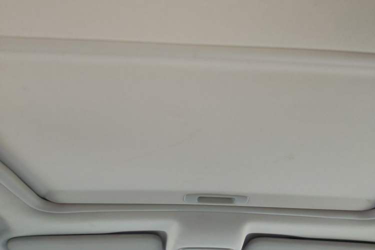 Used Citroen C5 2014 1.6T Automatic Luxury Model Headliner