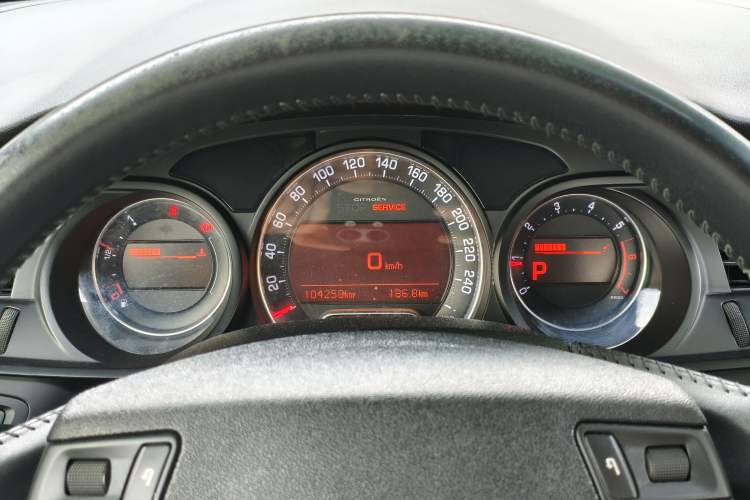 Used Citroen C5 2014 1.6T Automatic Luxury Model Instrument Cluster