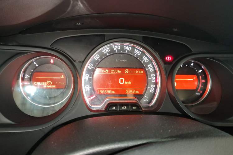 Used Citroen C5 2014 2.0L Automatic Luxury Edition Instrument Cluster