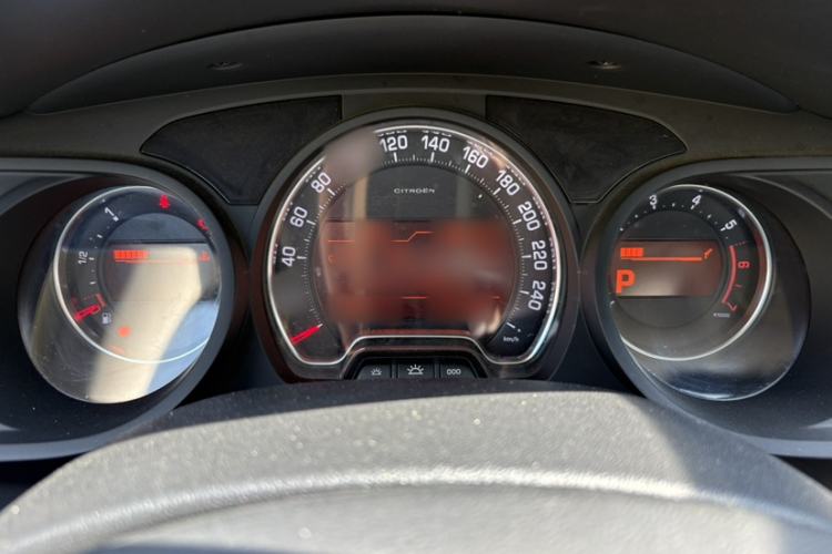 Used Citroen C5 2014 1.6T Automatic Luxury Model Instrument Cluster
