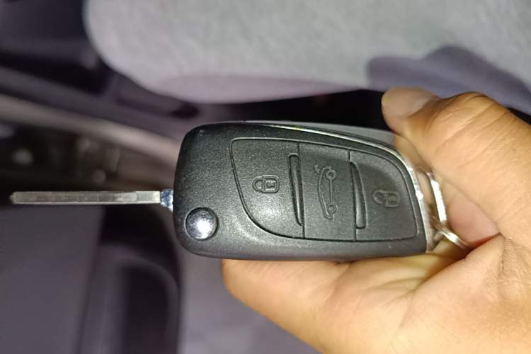 Used Citroen C5 2014 2.0L Automatic Luxury Edition Interior 1