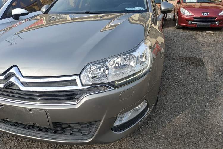 Used Citroen C5 2014 2.0L Automatic Luxury Edition Left Front Headlight