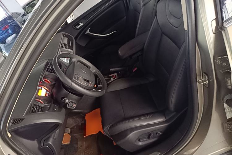 Used Citroen C5 2014 2.0L Automatic Luxury Edition Left Front Seat