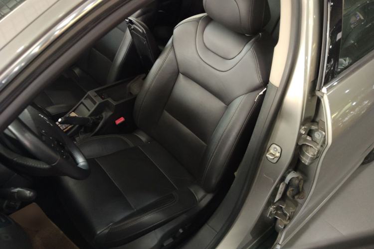 Used Citroen C5 2014 2.0L Automatic Luxury Edition Left Front Seat