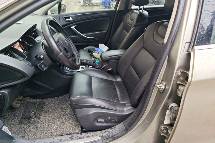 Used Citroen C5 2014 1.6T Automatic Luxury Model Left Front Seat