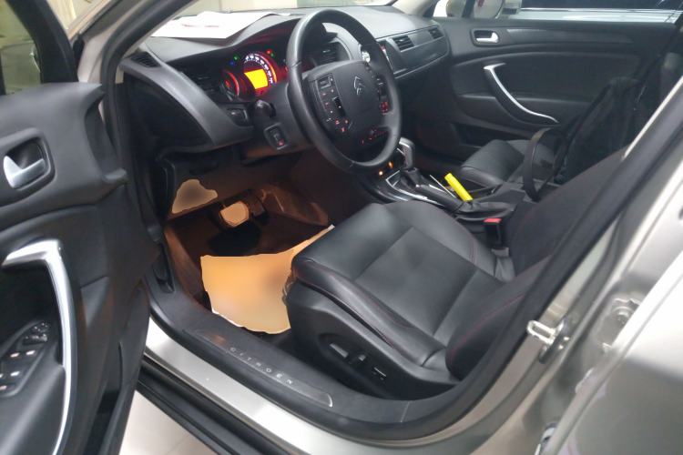 Used Citroen C5 2014 1.6T Automatic Luxury Model Left Front Seat