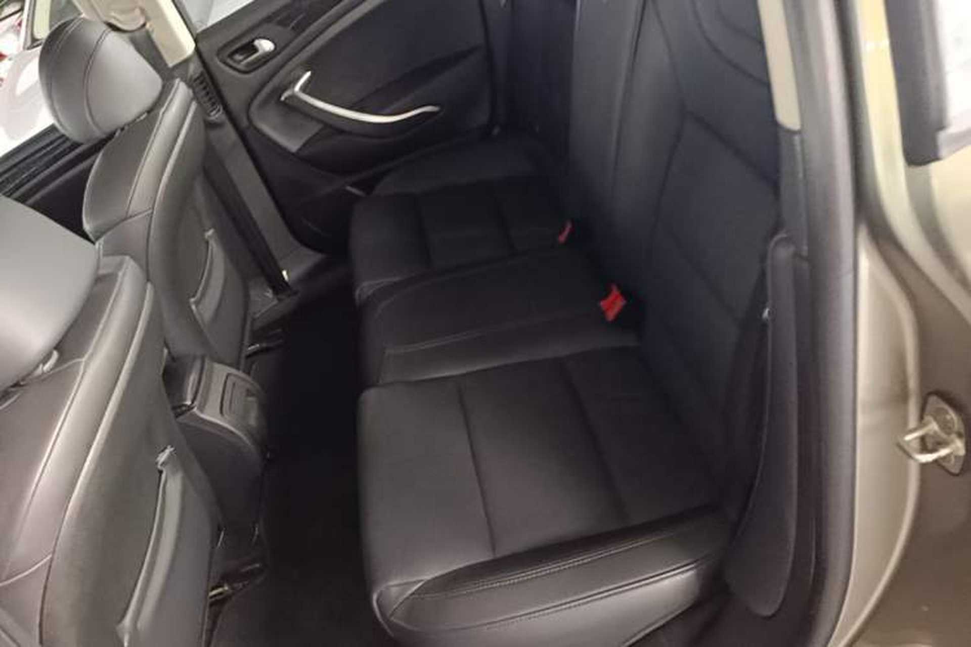 Used Citroen C5 2014 2.0L Automatic Luxury Edition Left Rear Seat