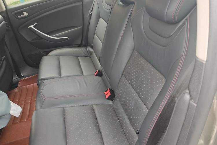 Used Citroen C5 2014 1.6T Automatic Luxury Model Left Rear Seat