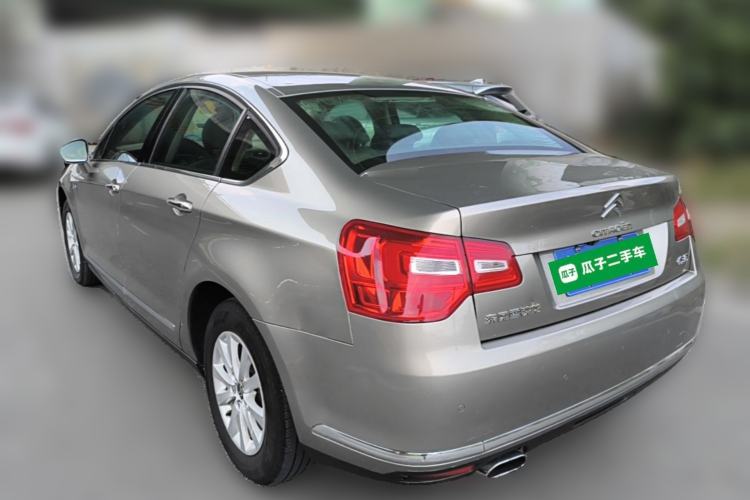 Used Citroen C5 2014 1.6T Automatic Luxury Model Rear Left 45 Deg