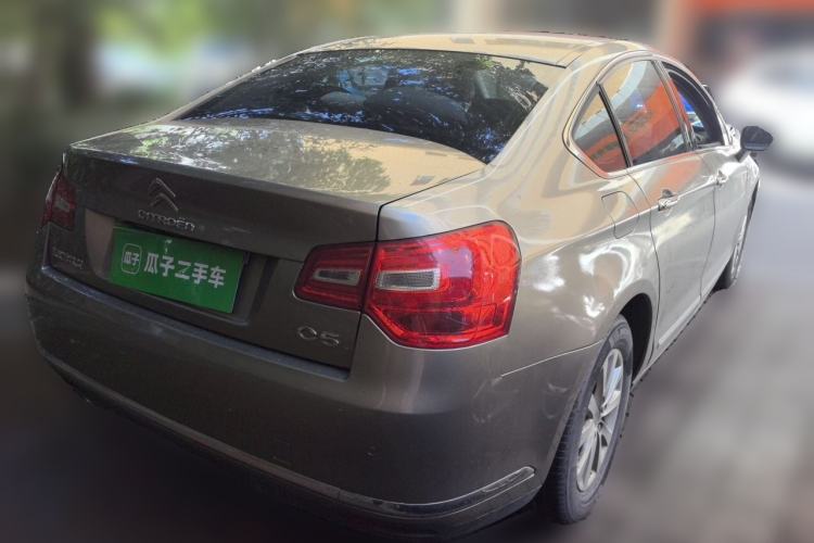 Used Citroen C5 2014 1.6T Automatic Luxury Model Rear Right 45 Deg