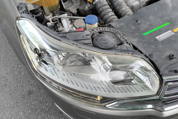 Used Citroen C5 2014 1.6T Automatic Luxury Model Right Front Headlight