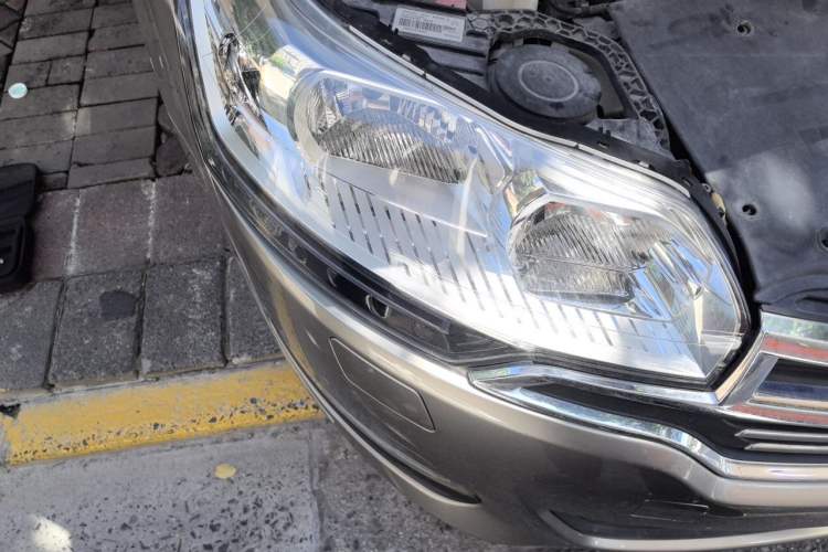 Used Citroen C5 2014 1.6T Automatic Luxury Model Right Front Headlight