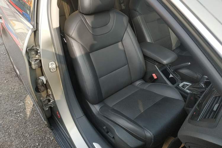 Used Citroen C5 2014 2.0L Automatic Luxury Edition Right Front Seat