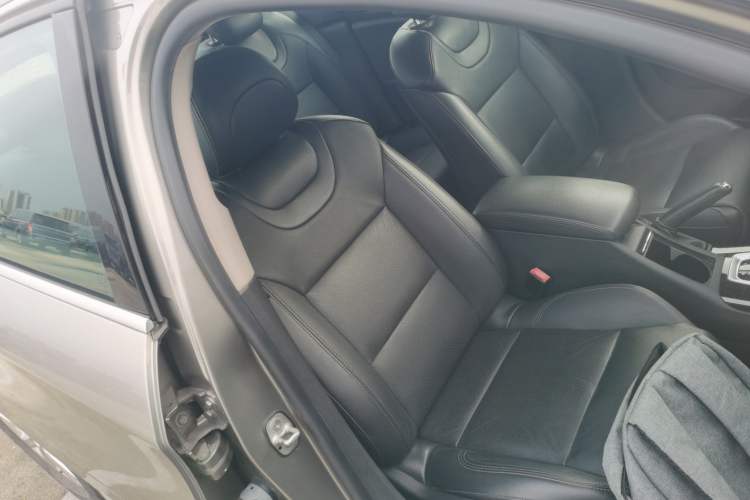Used Citroen C5 2014 2.0L Automatic Luxury Edition Right Front Seat