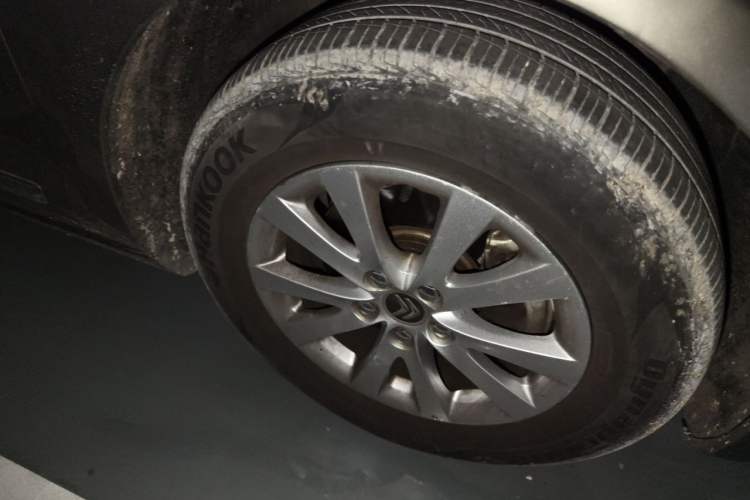 Used Citroen C5 2014 2.0L Automatic Luxury Edition Right Front Wheel Hub