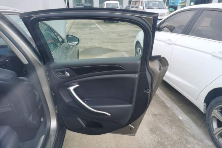 Used Citroen C5 2014 2.0L Automatic Luxury Edition Right Rear Door Interior