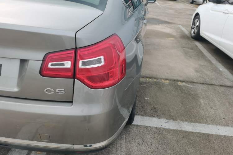 Used Citroen C5 2014 2.0L Automatic Luxury Edition Right Rear Taillight