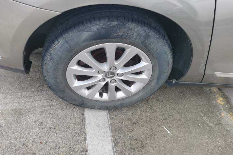 Used Citroen C5 2014 2.0L Automatic Luxury Edition Right Rear Wheel Hub