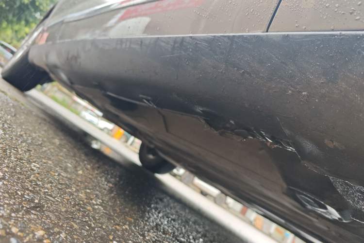 Used Citroen C5 2014 1.6T Automatic Luxury Model Right Side Sill