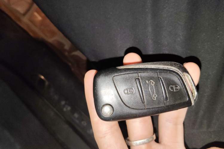 Used Citroen C5 2014 1.6T Automatic Luxury Model Vehicle Key