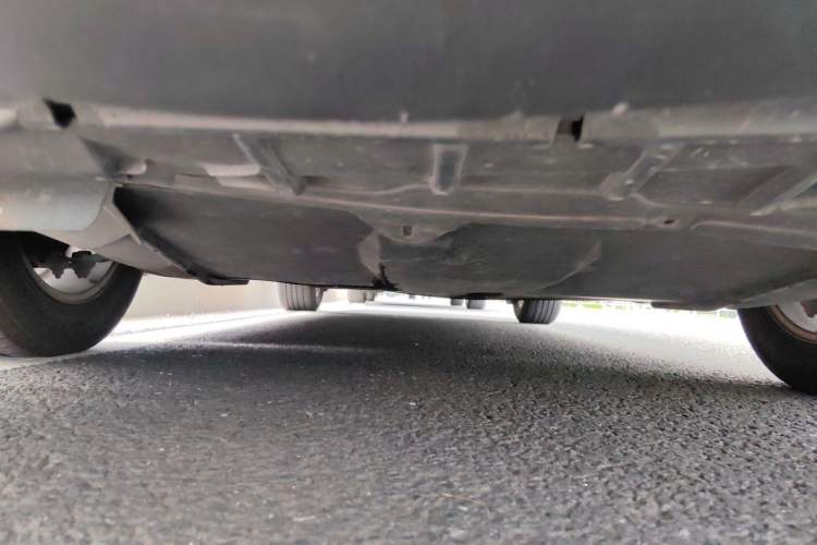 Used Citroen C5 2014 1.6T Automatic Luxury Model Chassis Front