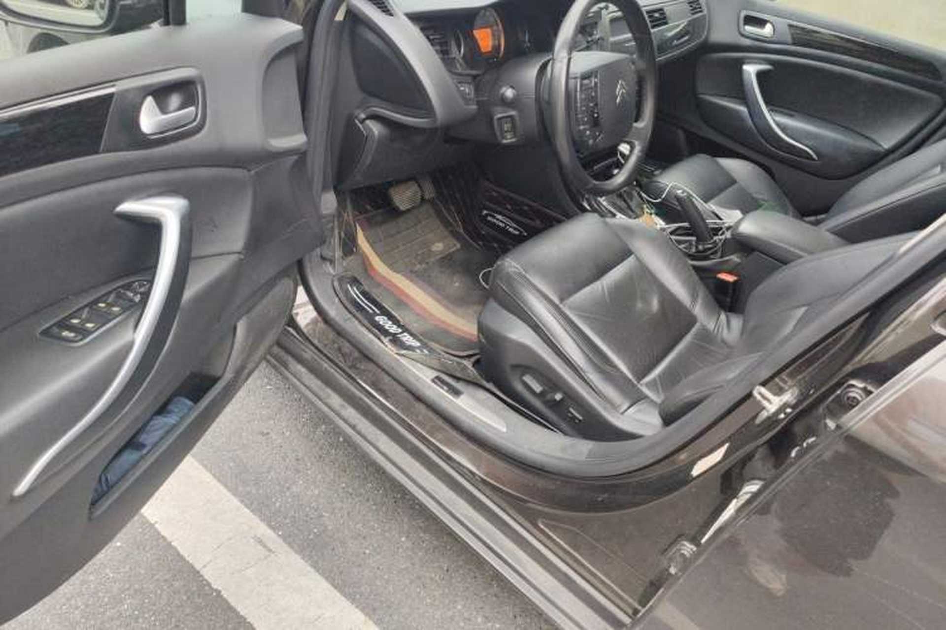 Used Citroen C5 2014 2.0L Automatic Luxury Edition Driver Seat