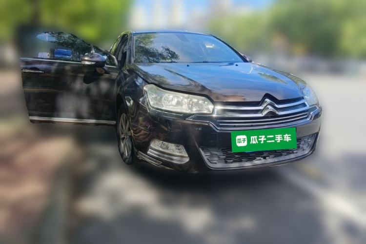 Used Citroen C5 2014 2.0L Automatic Luxury Edition Front Right 45 Deg