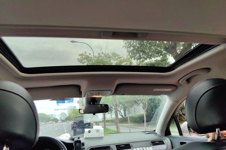Used Citroen C5 2014 1.6T Automatic Luxury Model Headliner