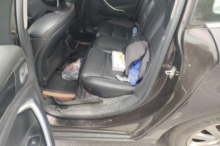 Used Citroen C5 2014 2.0L Automatic Luxury Edition Left Rear Seat