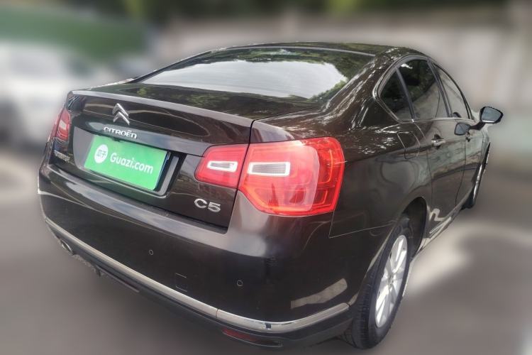 Used Citroen C5 2014 1.6T Automatic Luxury Model Rear Right 45 Deg