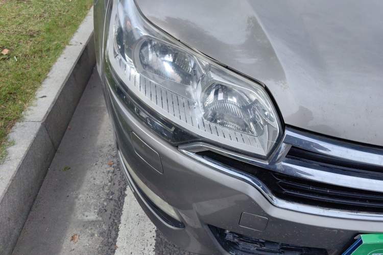 Used Citroen C5 2014 1.6T Automatic Luxury Model Right Front Headlight