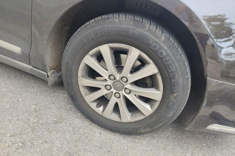 Used Citroen C5 2014 2.0L Automatic Luxury Edition Right Front Wheel Hub