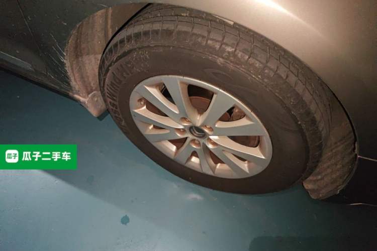 Used Citroen C5 2014 2.0L Automatic Luxury Edition Right Front Wheel Hub