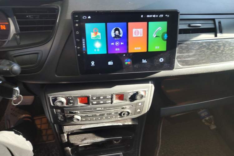Used Citroen C5 2014 2.0L Automatic Luxury Edition Audio And AC Panel